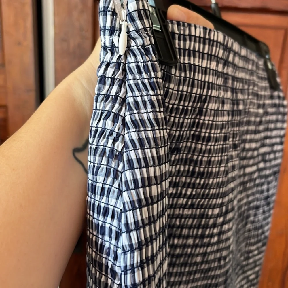 J Crew Smocked midi skirt in gingham size 6